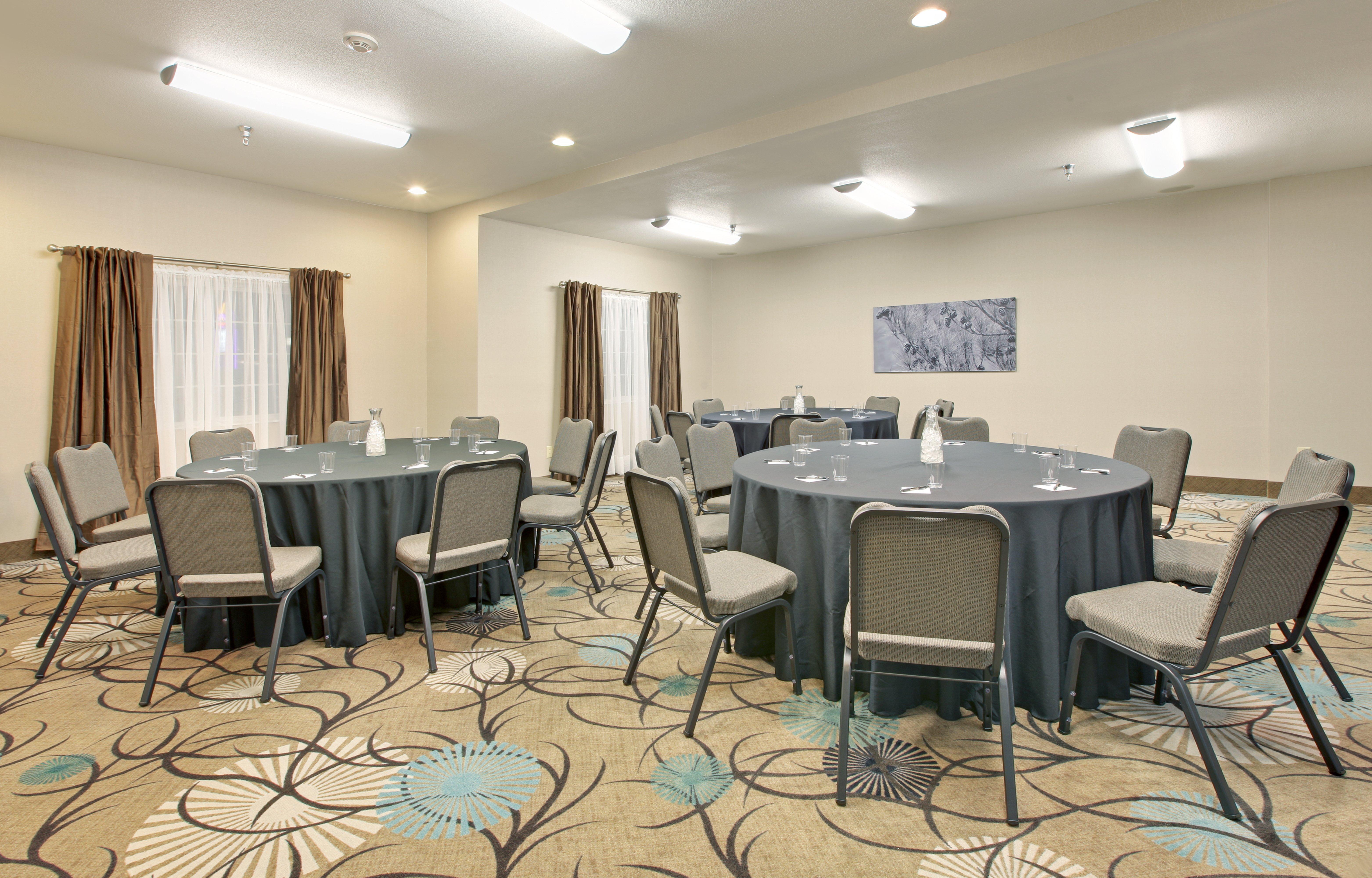 Holiday Inn Express Monticello By Ihg Экстерьер фото